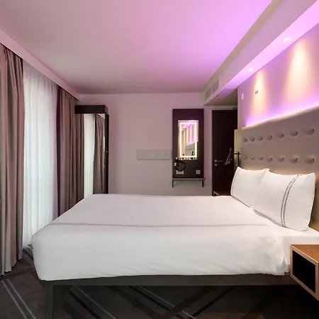 Hotel Premier Quadratestadt 3*